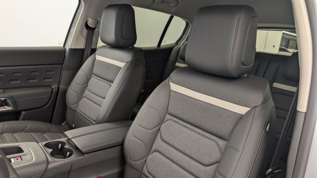 CITROEN C5 Aircross BlueHDi 130 EAT8 Max - ref: 1-354118 - Photo 16