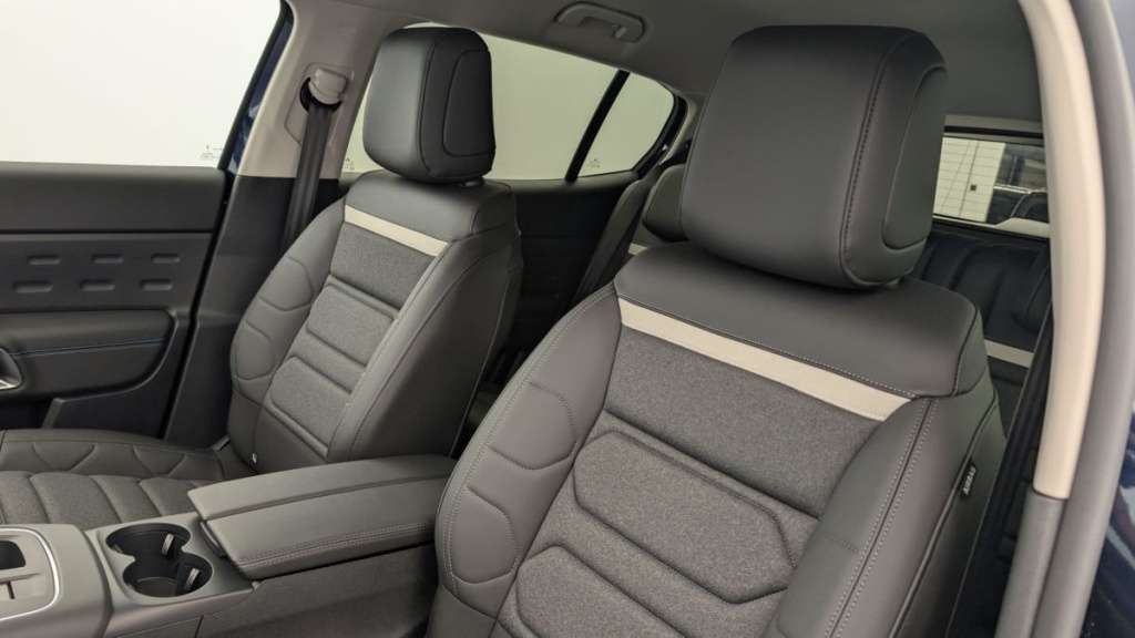 CITROEN C5 Aircross BlueHDi 130 EAT8 Max - ref: 1-354221 - Photo 16