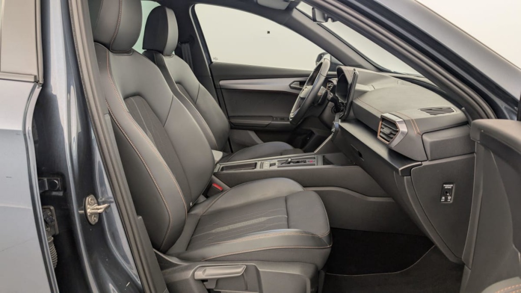 CUPRA Formentor 1.4 e-HYBRID 204 ch DSG6 V - ref: 1-354227 - Photo 9