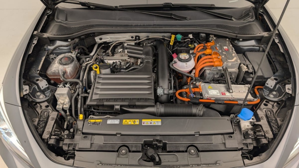 CUPRA Leon 1.4 E-HYBRID 245 CH DSG6 VZ - ref: 1-354343 - Photo 19