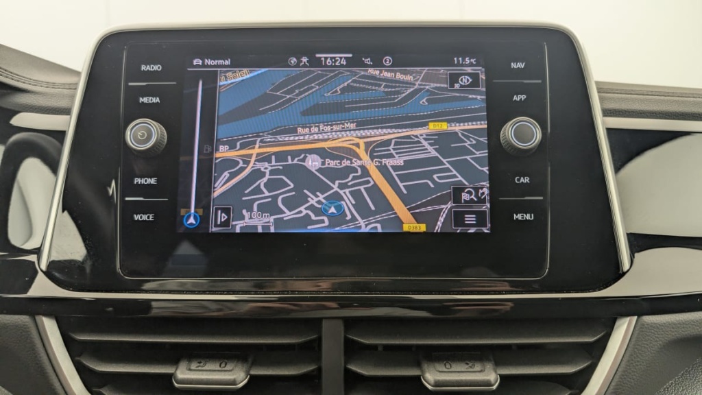 VOLKSWAGEN T-Roc 2.0 TDI 150 START STOP DSG7 R-LINE - ref: 1-354410 - Photo 17