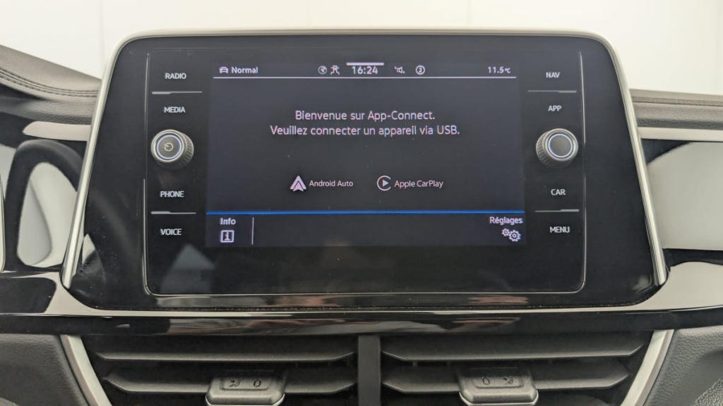 VOLKSWAGEN T-Roc 2.0 TDI 150 START STOP DSG7 R-LINE - ref: 1-354410 - Photo 19