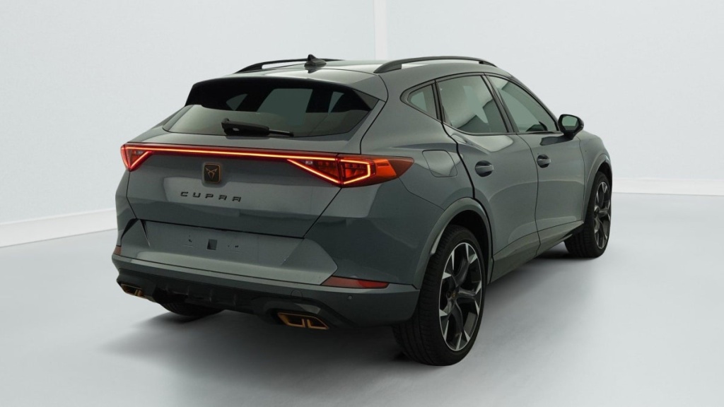 CUPRA Formentor 1.4 e-HYBRID 204 ch DSG6 V - ref: 1-354419 - Photo 7