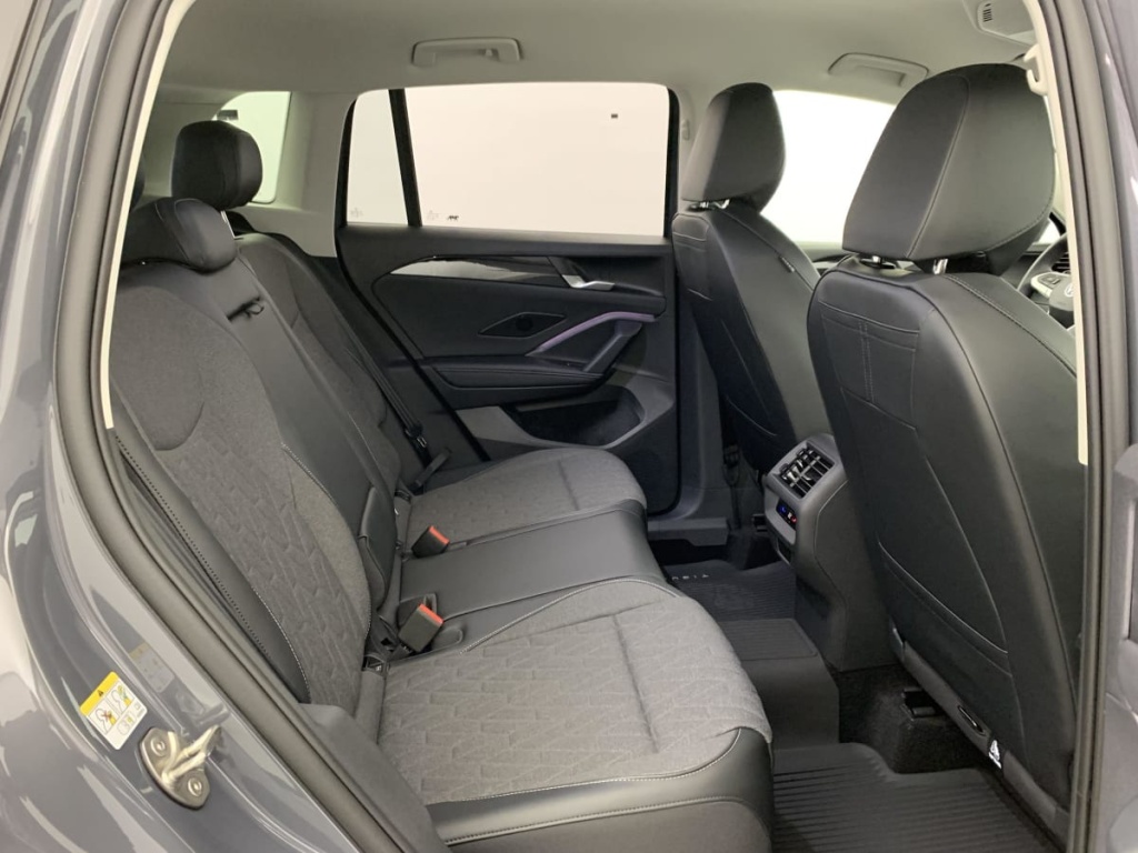 VOLKSWAGEN Tiguan 1.5 eTSI 150CV DSG7 LIFE PLUS - ref: 1-354554 - Photo 10