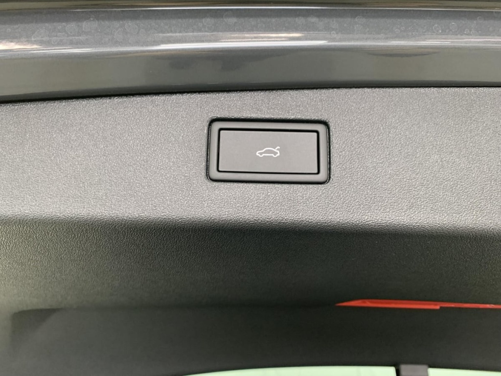 VOLKSWAGEN Tiguan 1.5 eTSI 150CV DSG7 LIFE PLUS - ref: 1-354554 - Photo 20