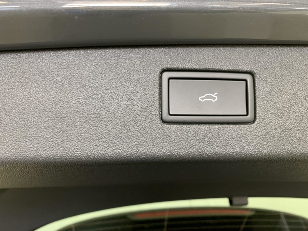 VOLKSWAGEN Tiguan 1.5 eTSI 150CV DSG7 LIFE PLUS - ref: 1-354570 - Photo 12