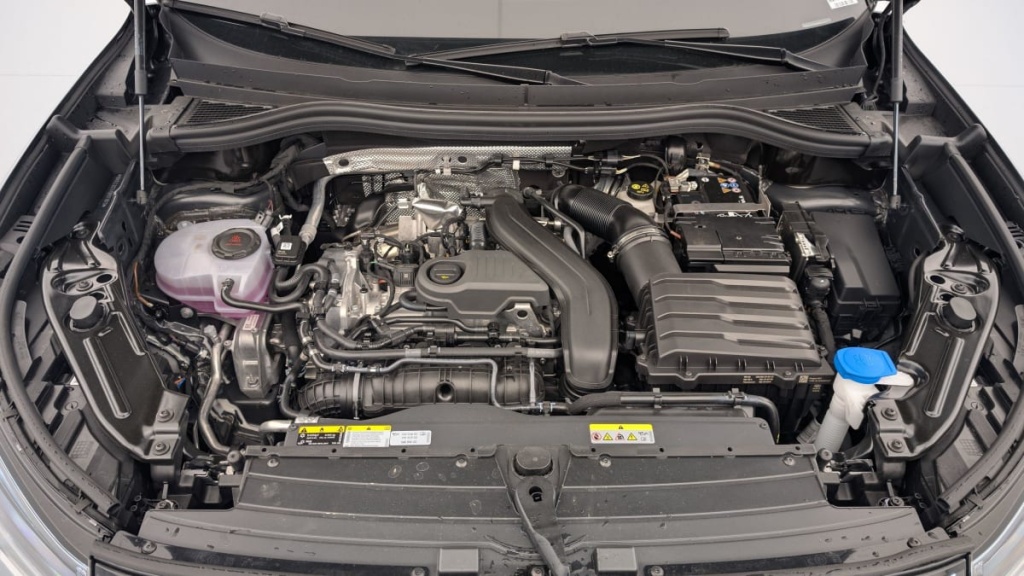 VOLKSWAGEN Tiguan 1.5 eTSI 150CV DSG7 LIFE PLUS - ref: 1-354592 - Photo 20