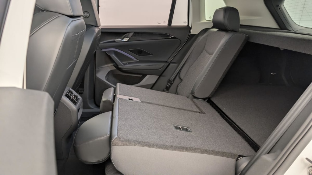 VOLKSWAGEN Tiguan 1.5 eTSI 150CV DSG7 LIFE PLUS - ref: 1-354593 - Photo 12