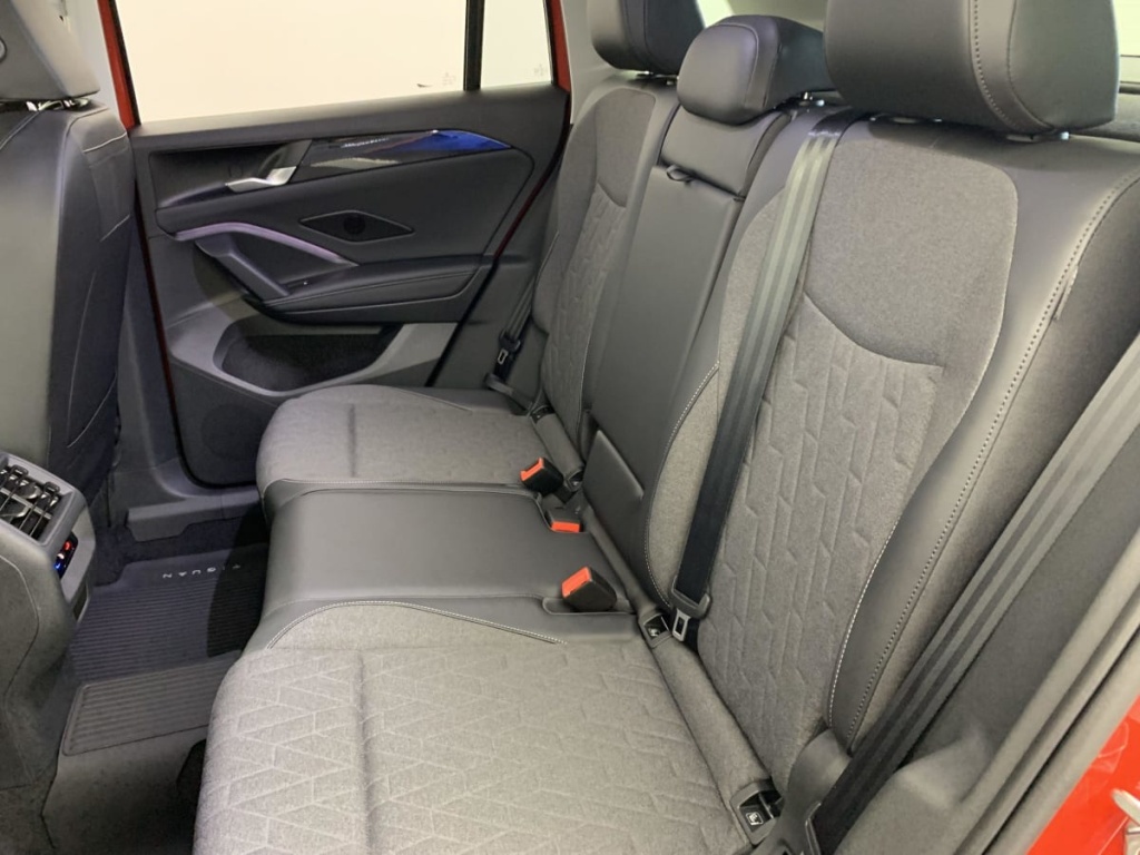 VOLKSWAGEN Tiguan 1.5 eTSI 150CV DSG7 LIFE PLUS - ref: 1-354595 - Photo 18