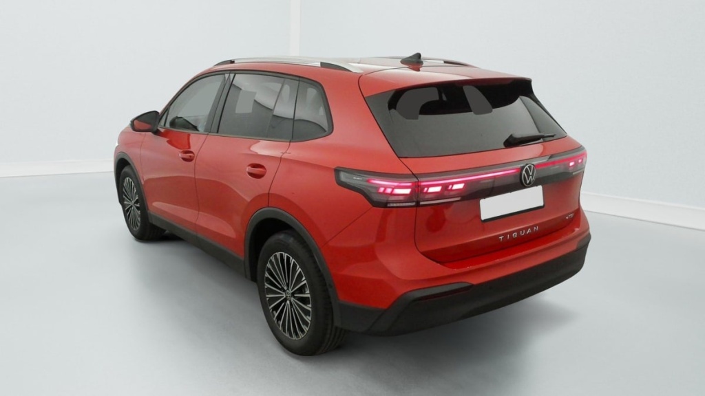 VOLKSWAGEN Tiguan 1.5 eTSI 150CV DSG7 LIFE PLUS - ref: 1-354595 - Photo 5