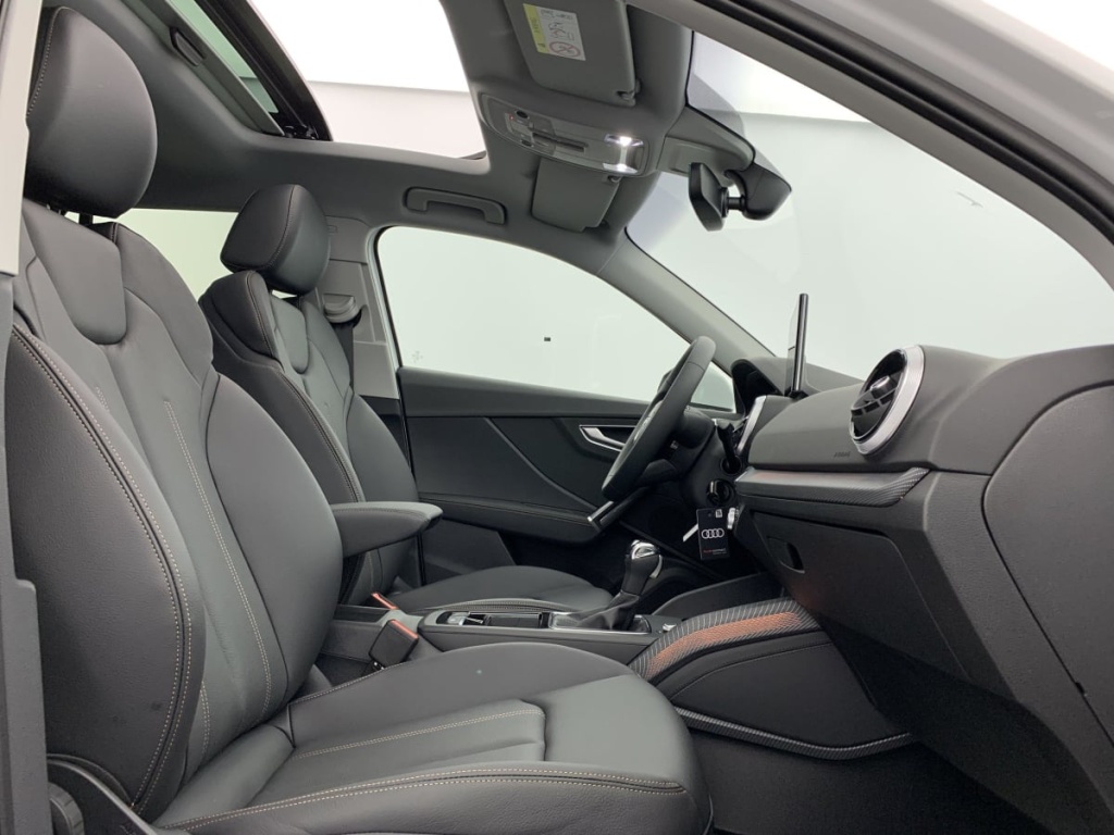 AUDI Q2 35 TFSI 150 S tronic 7 Design - ref: 1-354741 - Photo 9