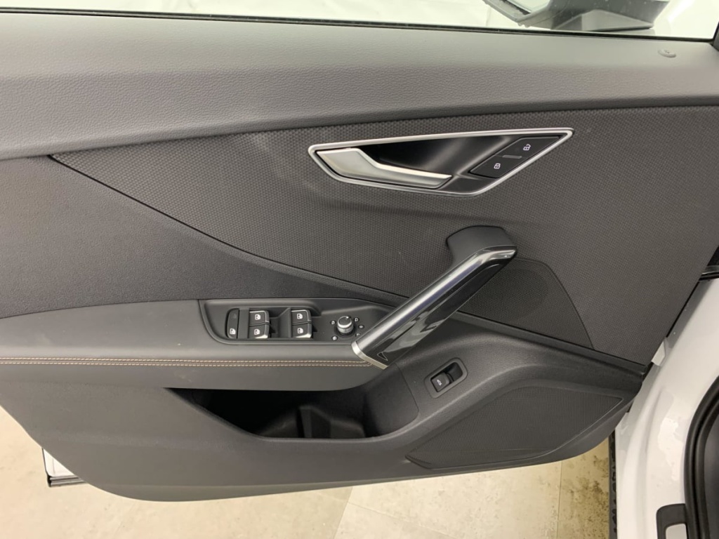 AUDI Q2 35 TFSI 150 S tronic 7 Design - ref: 1-354742 - Photo 19