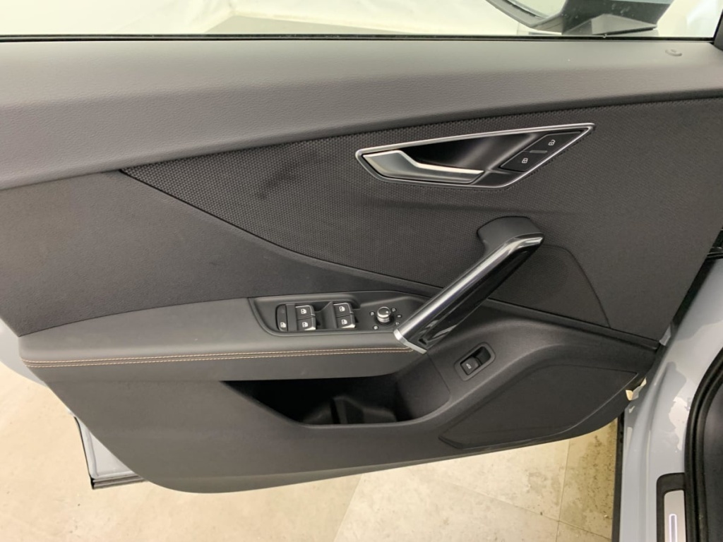 AUDI Q2 35 TFSI 150 S tronic 7 Design - ref: 1-354747 - Photo 19