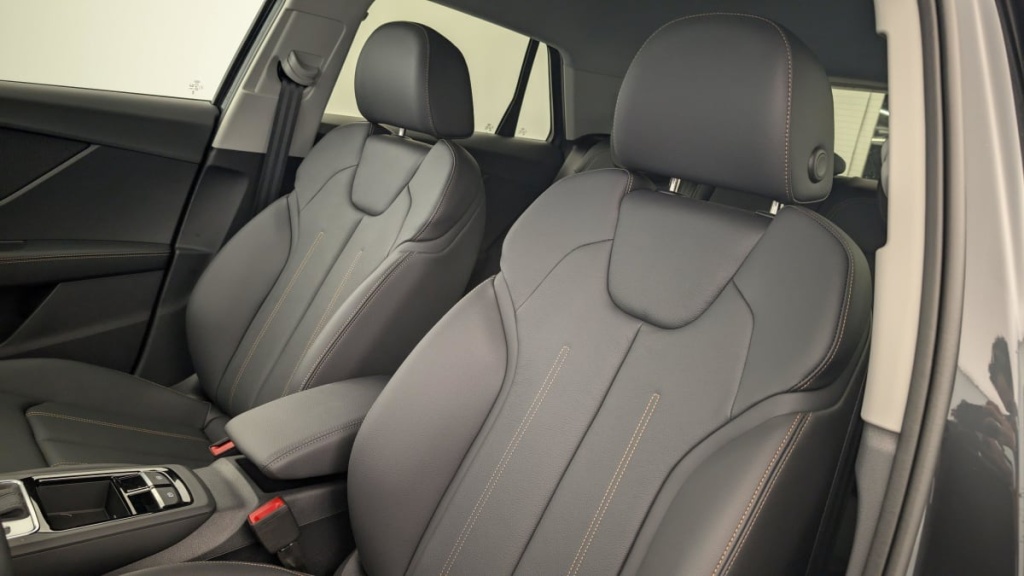 AUDI Q2 35 TDI 150 S tronic 7 Design - ref: 1-354751 - Photo 16