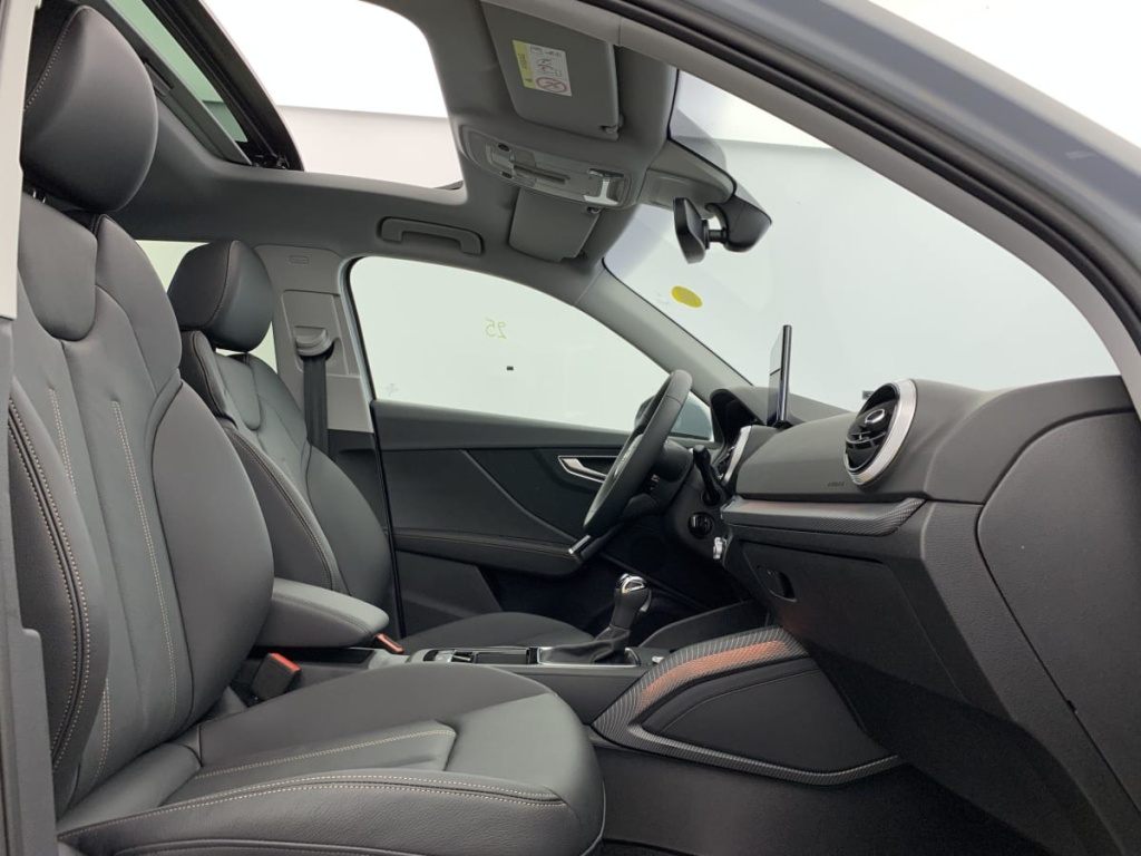 AUDI Q2 35 TDI 150 S tronic 7 Design - ref: 1-354755 - Photo 9