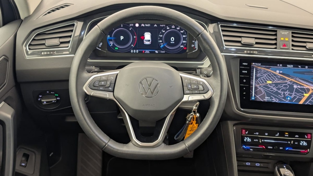 VOLKSWAGEN Tiguan 2.0 TDI 150CH DSG7 4MOTION ELEGANCE - ref: 1-354784 - Photo 14