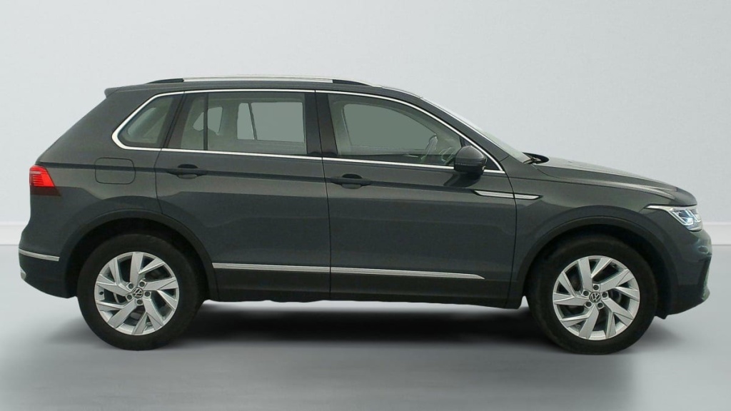 VOLKSWAGEN Tiguan 2.0 TDI 150CH DSG7 4MOTION ELEGANCE - ref: 1-354784 - Photo 8