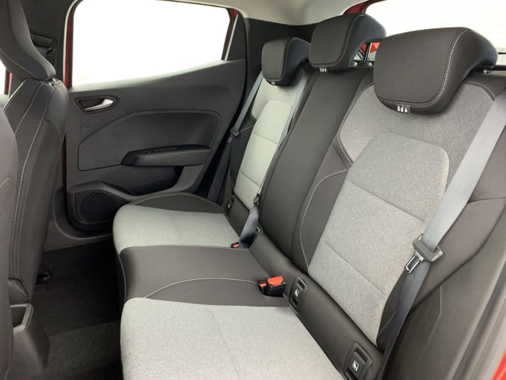 RENAULT Clio TCE 90 GSR2 EVOLUTION - ref: 1-354822 - Photo 19