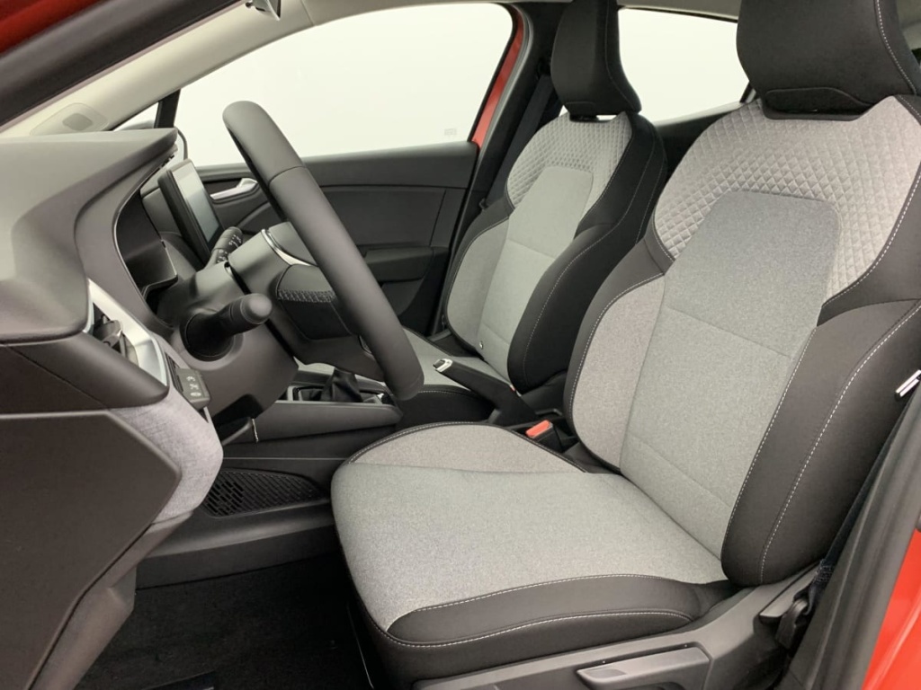 RENAULT Clio TCE 90 GSR2 EVOLUTION - ref: 1-354822 - Photo 20