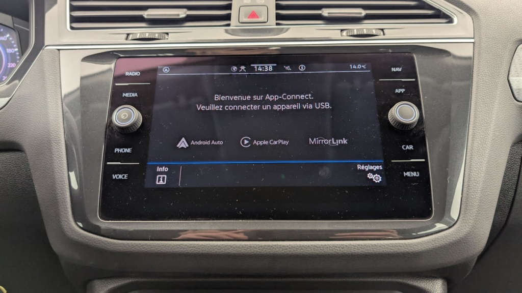 VOLKSWAGEN Tiguan 1.4 EHYBRID 245CH DSG6 LIFE - ref: 1-354829 - Photo 19