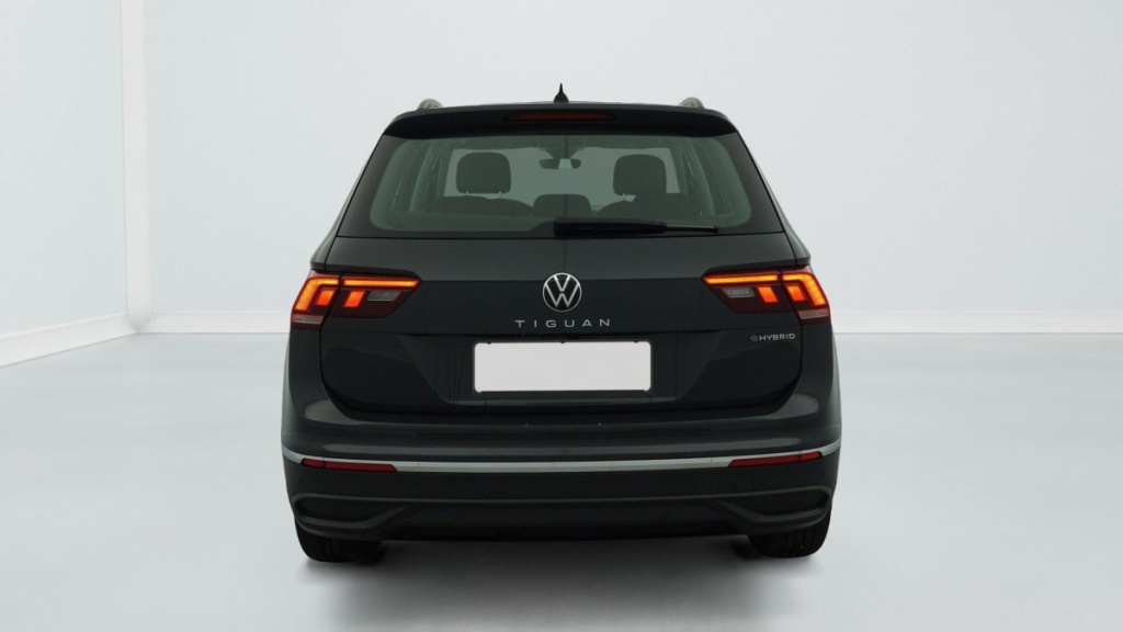 VOLKSWAGEN Tiguan 1.4 EHYBRID 245CH DSG6 LIFE - ref: 1-354829 - Photo 6
