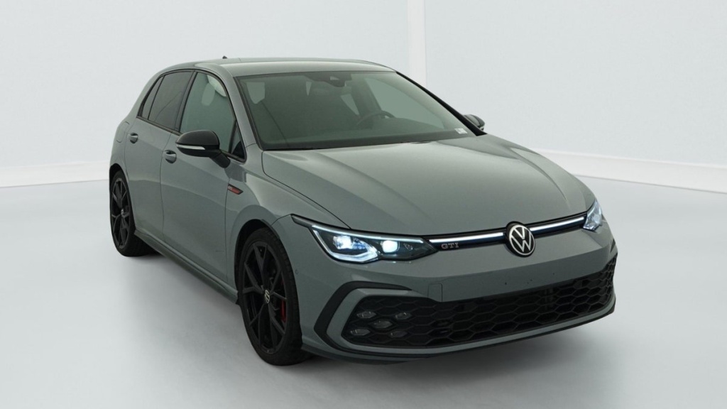 VOLKSWAGEN Golf 2.0 TSI 245 DSG7 GTI - ref: 1-354971 - Photo 1