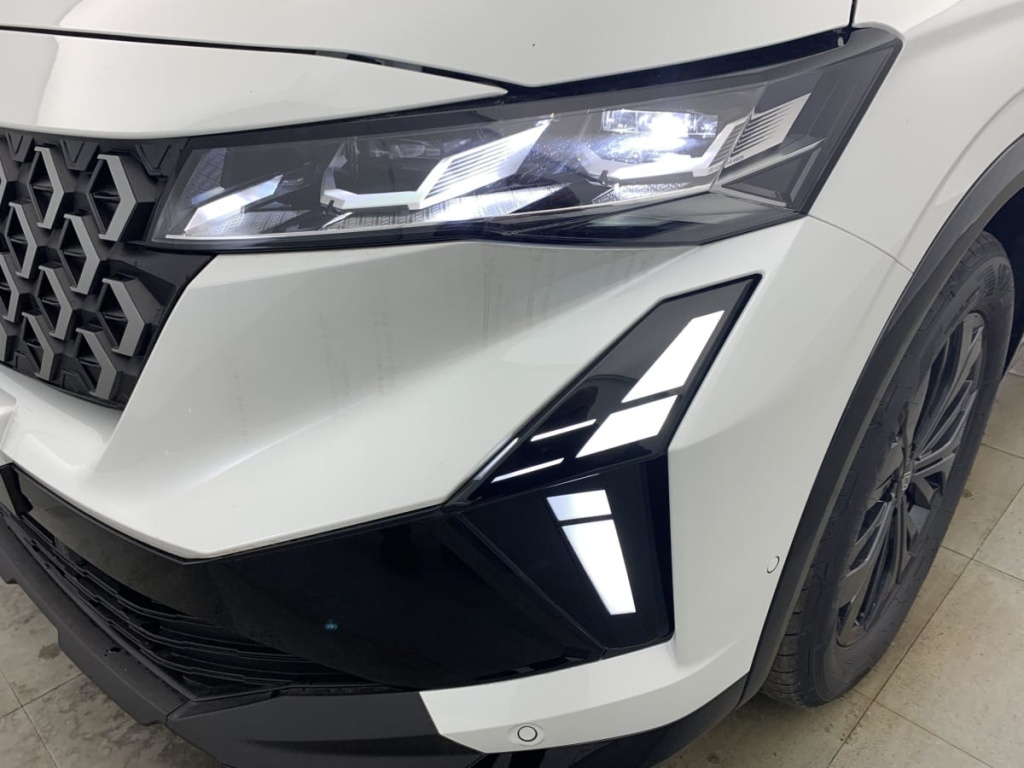 RENAULT Austral FULL HYBRID E-TECH 200 CH EVOLUTION - ref: 1-355061 - Photo 16