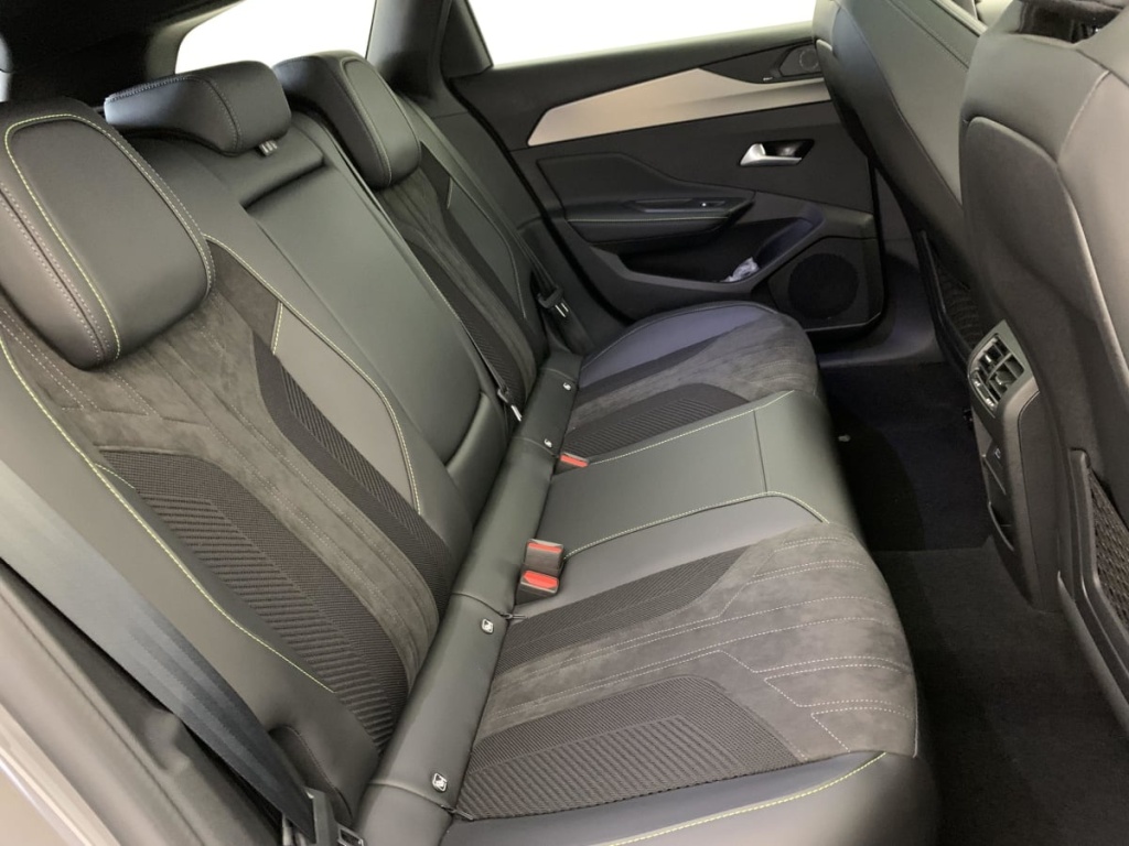 PEUGEOT 308 SW Hybrid 145 e-DCS6 GT - ref: 1-355133 - Photo 10