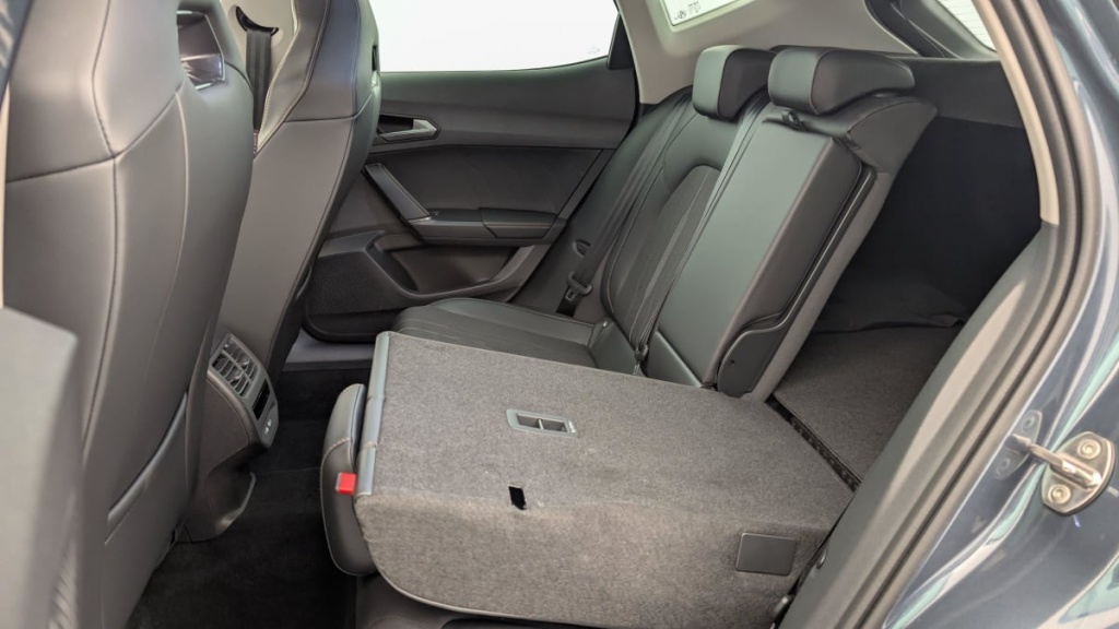 CUPRA Formentor 1.4 e-HYBRID 204 ch DSG6 V - ref: 1-355175 - Photo 12