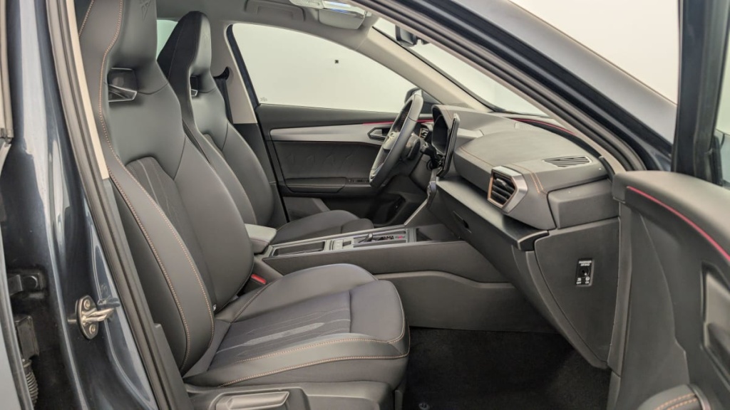 CUPRA Formentor 1.4 e-HYBRID 204 ch DSG6 V - ref: 1-355175 - Photo 9