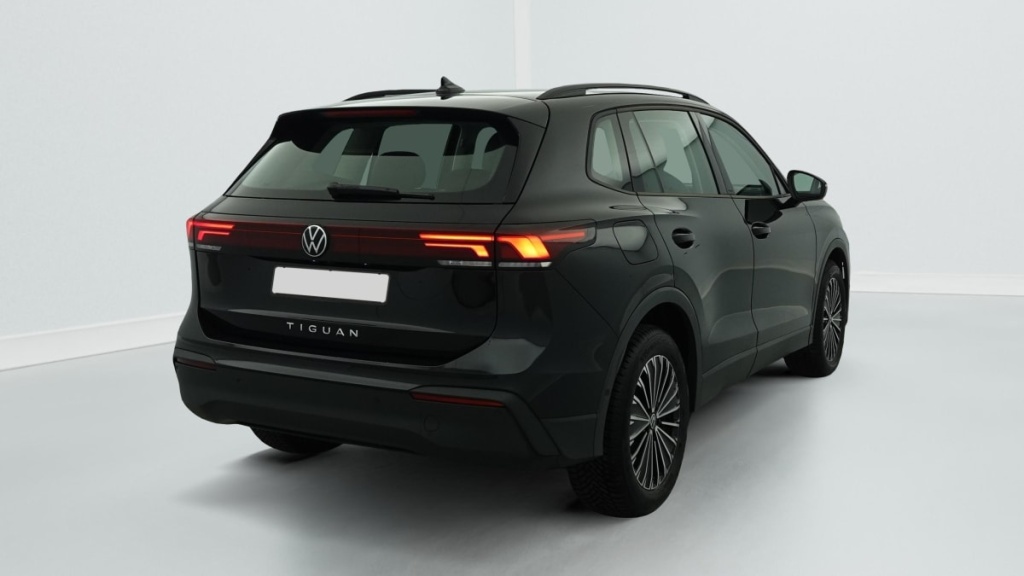 VOLKSWAGEN Tiguan 2.0 TDI 150ch DSG7 Life Plus - ref: 1-355462 - Photo 7