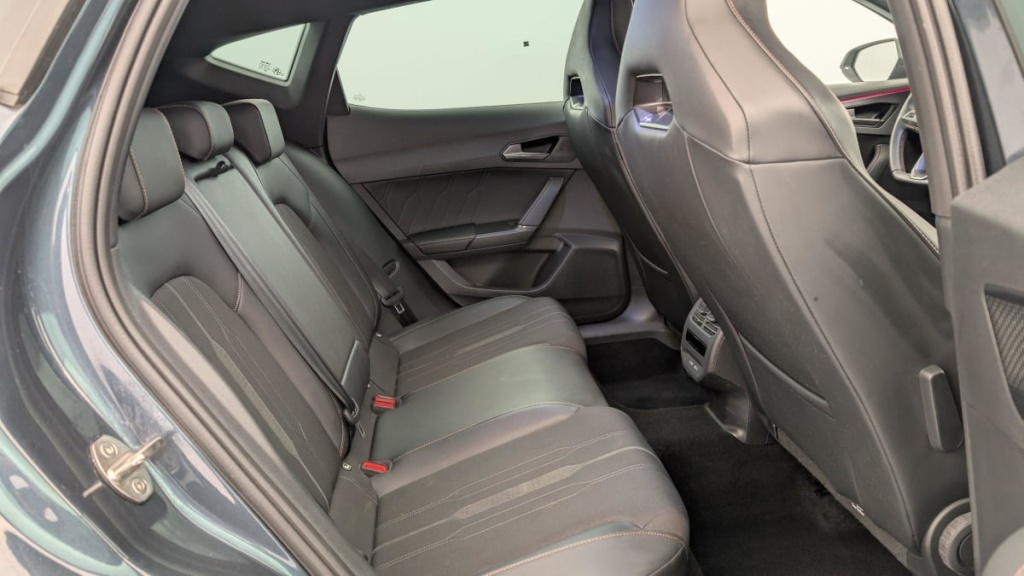 CUPRA Formentor 1.4 e-HYBRID 204 ch DSG6 V - ref: 1-355472 - Photo 10