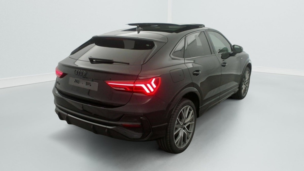 AUDI Q3 Sportback 35 TDI 150 ch S tronic 7 S line plus - ref: 1-355541 - Photo 7