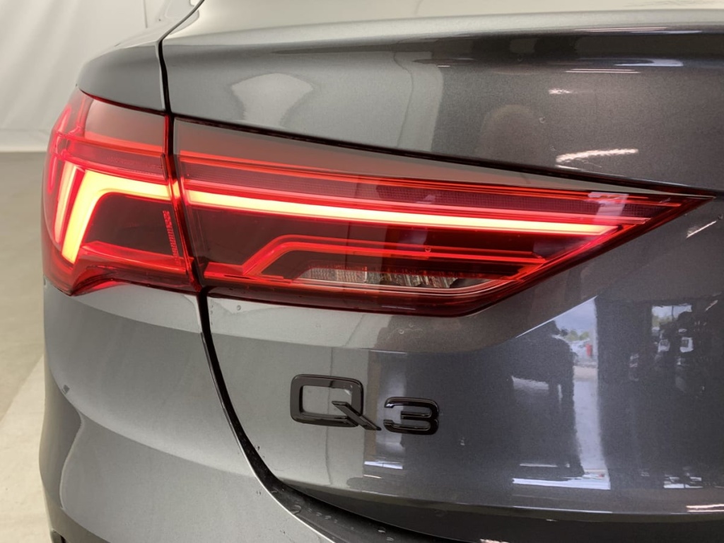 AUDI Q3 Sportback 35 TDI 150 ch S tronic 7 S line plus - ref: 1-355544 - Photo 13