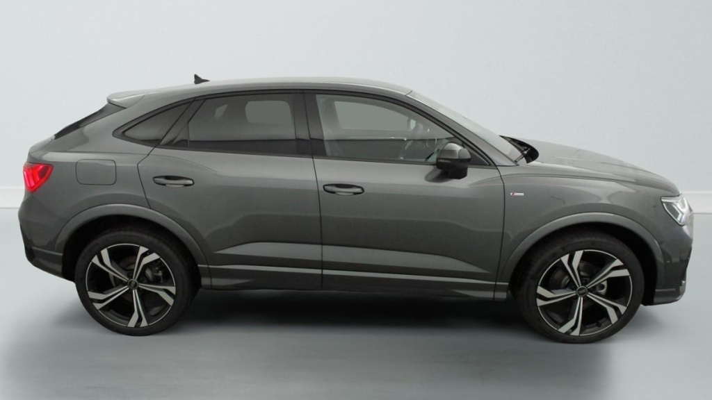 AUDI Q3 Sportback 35 TDI 150 ch S tronic 7 S line plus - ref: 1-355544 - Photo 8