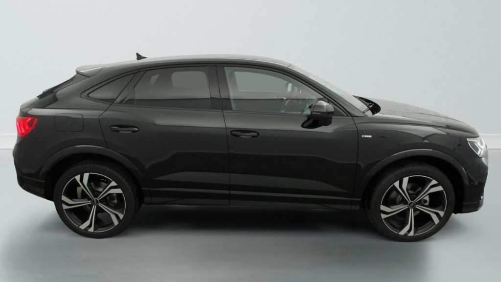 AUDI Q3 Sportback 35 TDI 150 ch S tronic 7 S line plus - ref: 1-355545 - Photo 8