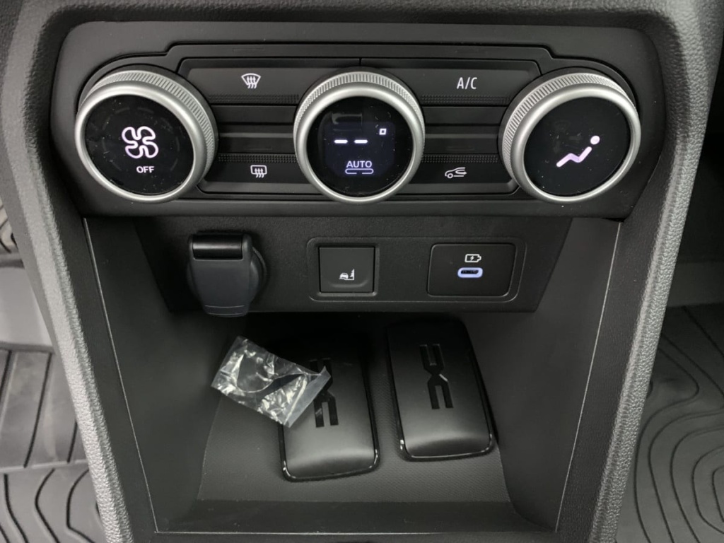 DACIA Jogger Hybrid 140 7 places GSR2 Extreme + - ref: 1-355705 - Photo 18