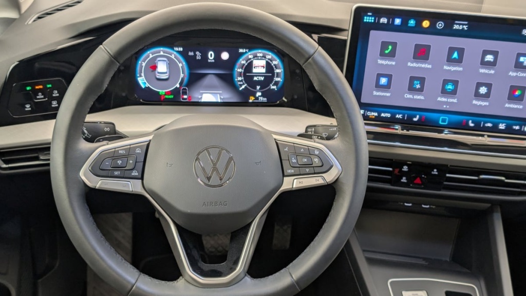 VOLKSWAGEN Golf 1.5 ETSI EVO2 116 DSG7 LIFE PLUS - ref: 1-355782 - Photo 14