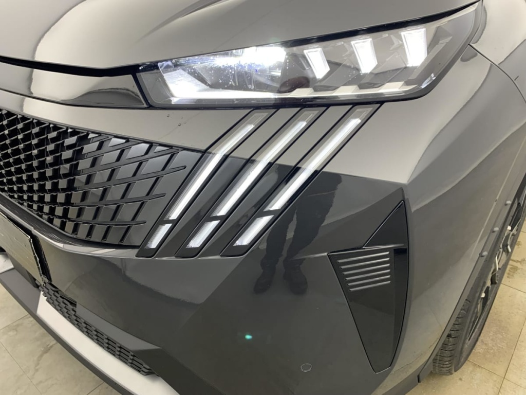 PEUGEOT 3008 Hybrid 145 e-DCS6 GT - ref: 1-355878 - Photo 11