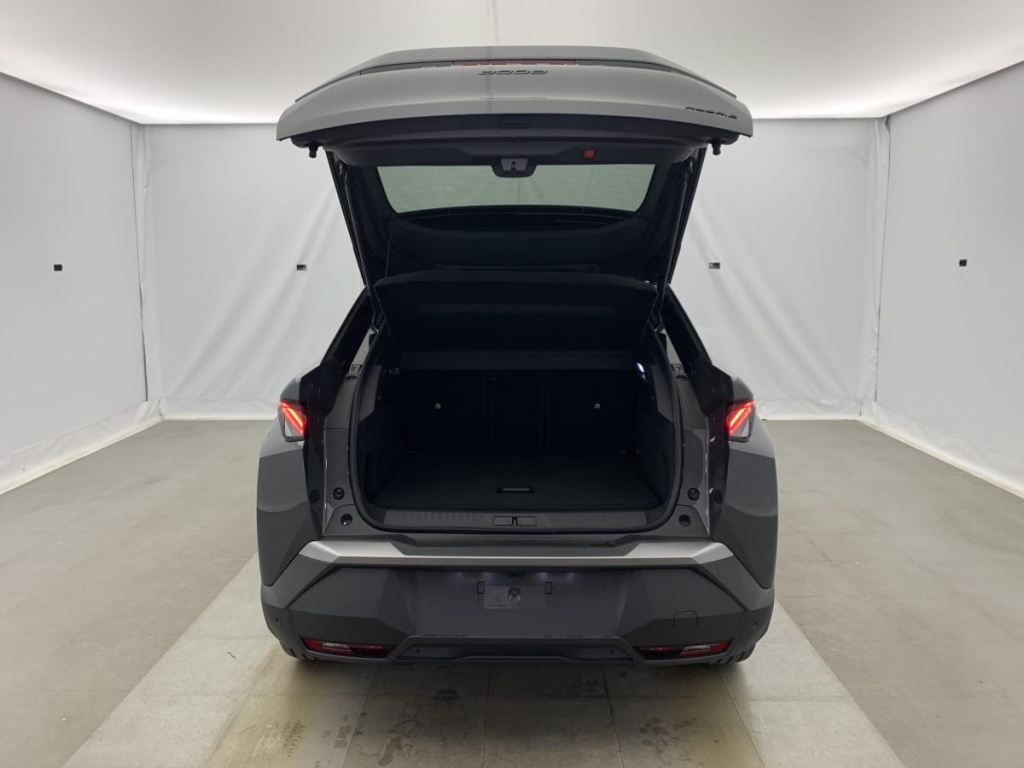 PEUGEOT 3008 Hybrid 145 e-DCS6 GT - ref: 1-355878 - Photo 9