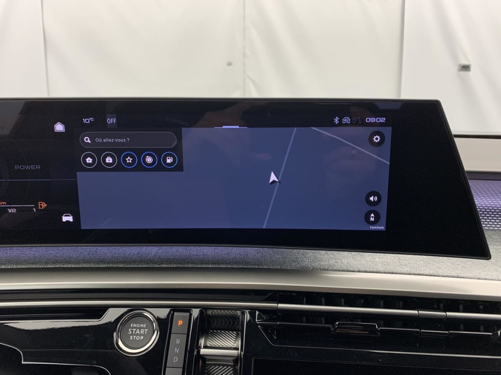 PEUGEOT 3008 Hybrid 145 e-DCS6 GT - ref: 1-355901 - Photo 17