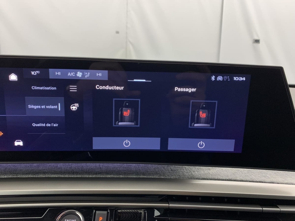 PEUGEOT 3008 Hybrid 145 e-DCS6 GT - ref: 1-355907 - Photo 20