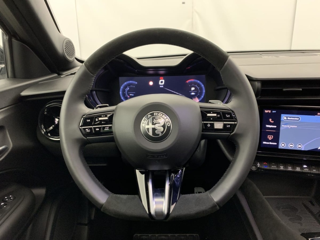 ALFA ROMEO Junior 1.2 Ibrida 145 ch eDCT6 Speciale - ref: 1-356015 - Photo 14