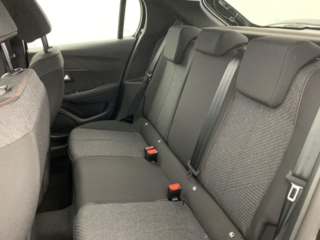 PEUGEOT 208 Hybrid 100 e-DCS6 Style - ref: 1-356107 - Photo 17