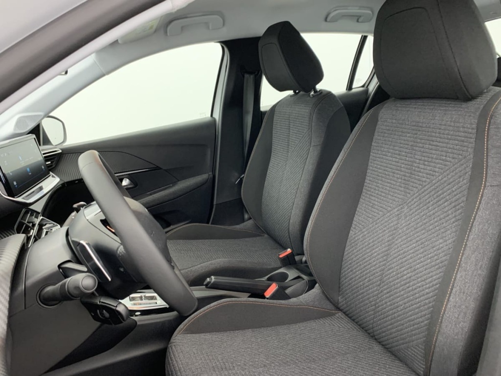 PEUGEOT 208 Hybrid 100 e-DCS6 Style - ref: 1-356133 - Photo 17