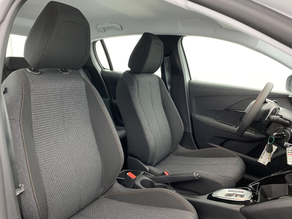 PEUGEOT 208 Hybrid 100 e-DCS6 Style - ref: 1-356133 - Photo 9