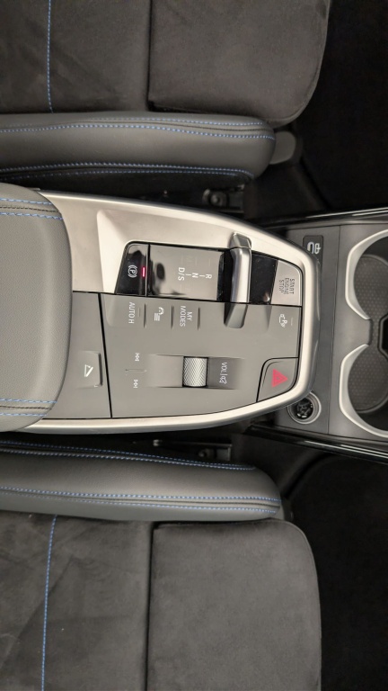 BMW X1 XDRIVE 25E 245CH DKG7 M SPORT - ref: 1-356246 - Photo 20