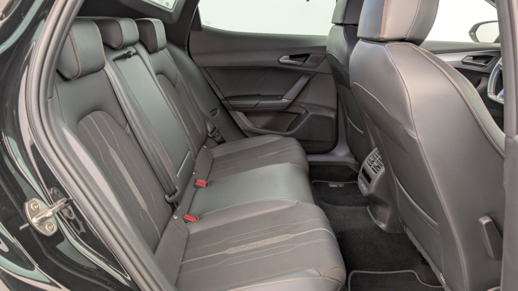 CUPRA Formentor 1.4 e-HYBRID 204 ch DSG6 V - ref: 1-356256 - Photo 10