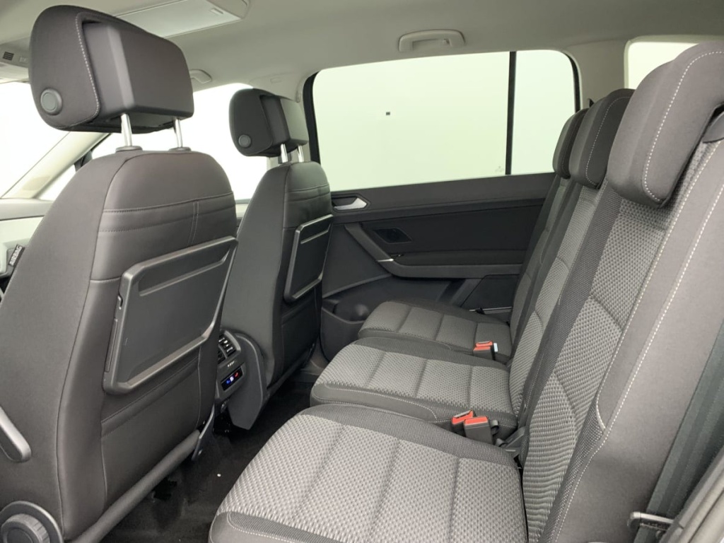 VOLKSWAGEN Touran 1.5 TSI EVO 150 DSG7 7pl VW Edition - ref: 1-356408 - Photo 12