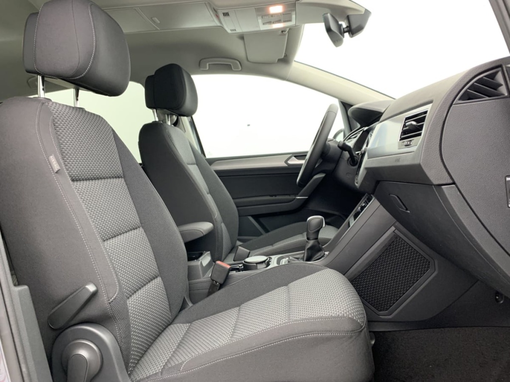 VOLKSWAGEN Touran 1.5 TSI EVO 150 DSG7 7pl VW Edition - ref: 1-356408 - Photo 9
